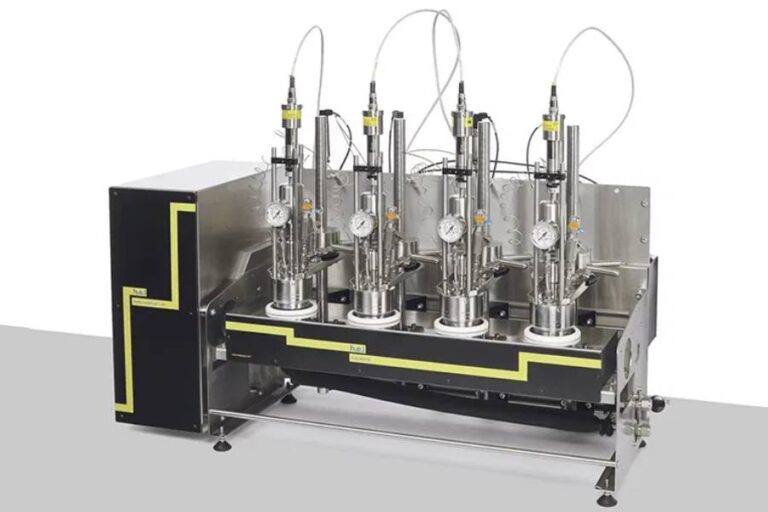 Química Paralela Equipo - Paralab Bio distribuye biorreactores en España