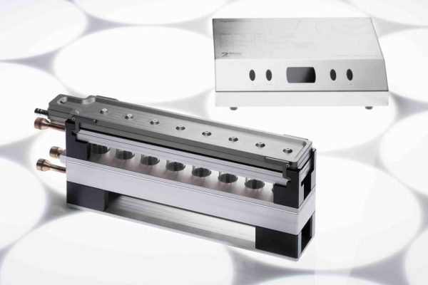 bioREACTOR 8 Equipo - Paralab Bio distribuye bloque de biorreacción de nuevo desarrollo en España